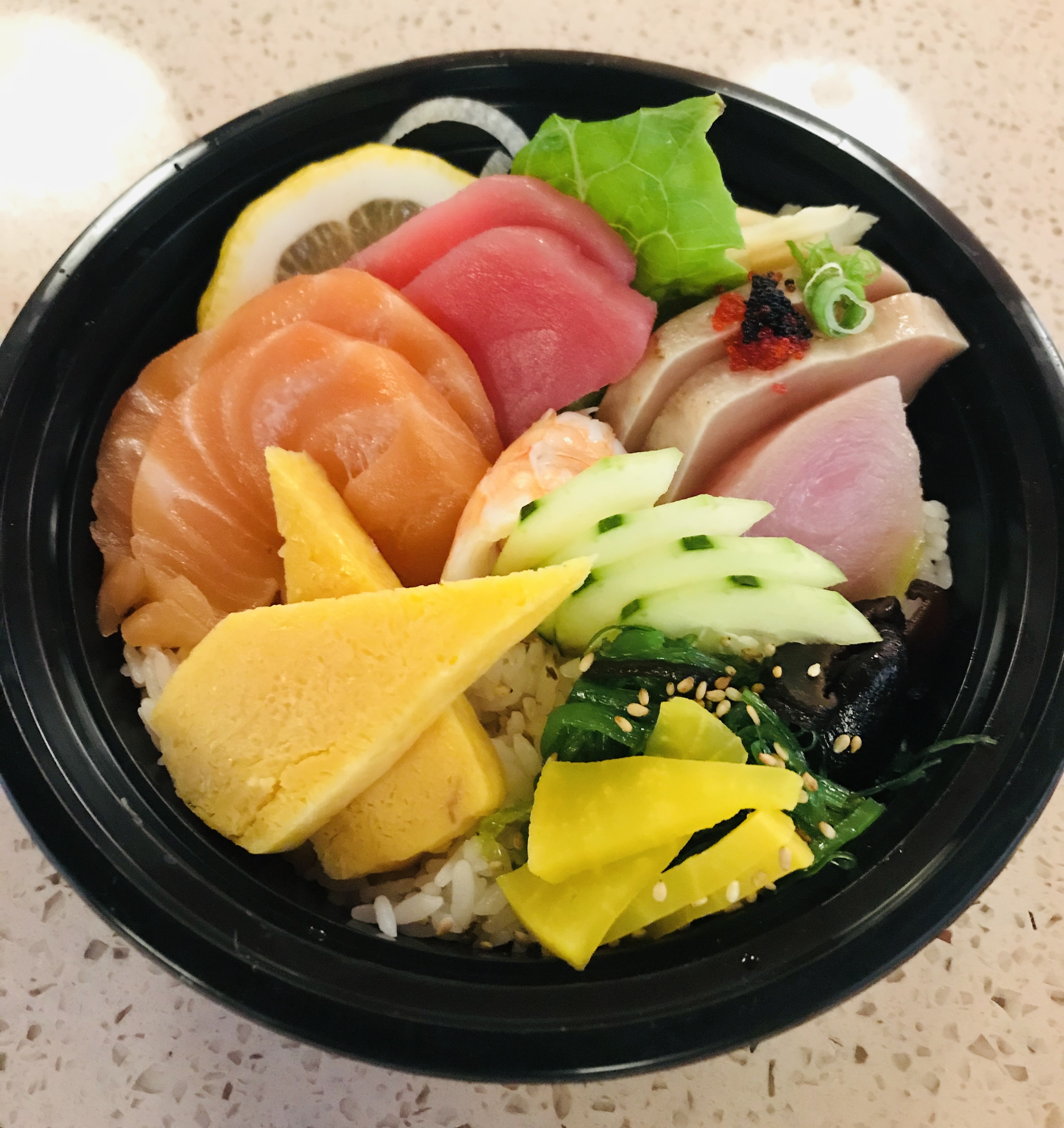 Order Chirashi Sushi  food online from Kobe Japanese Restaurant store, Santa Clara on bringmethat.com