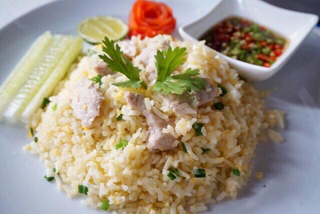 Order 52. Original Fried Rice food online from Sawaddee Thai Restaurant store, Las Vegas on bringmethat.com