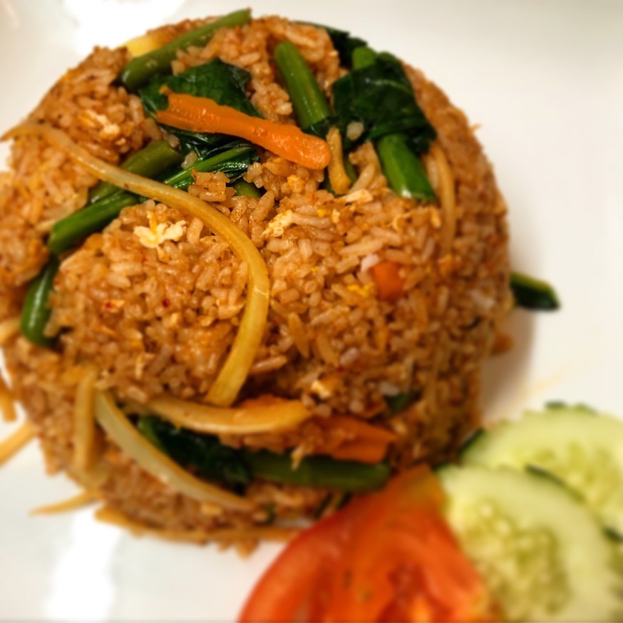 Order Jungle Curry Fried Rice food online from Chang Thai Kitchen store, Toms River on bringmethat.com
