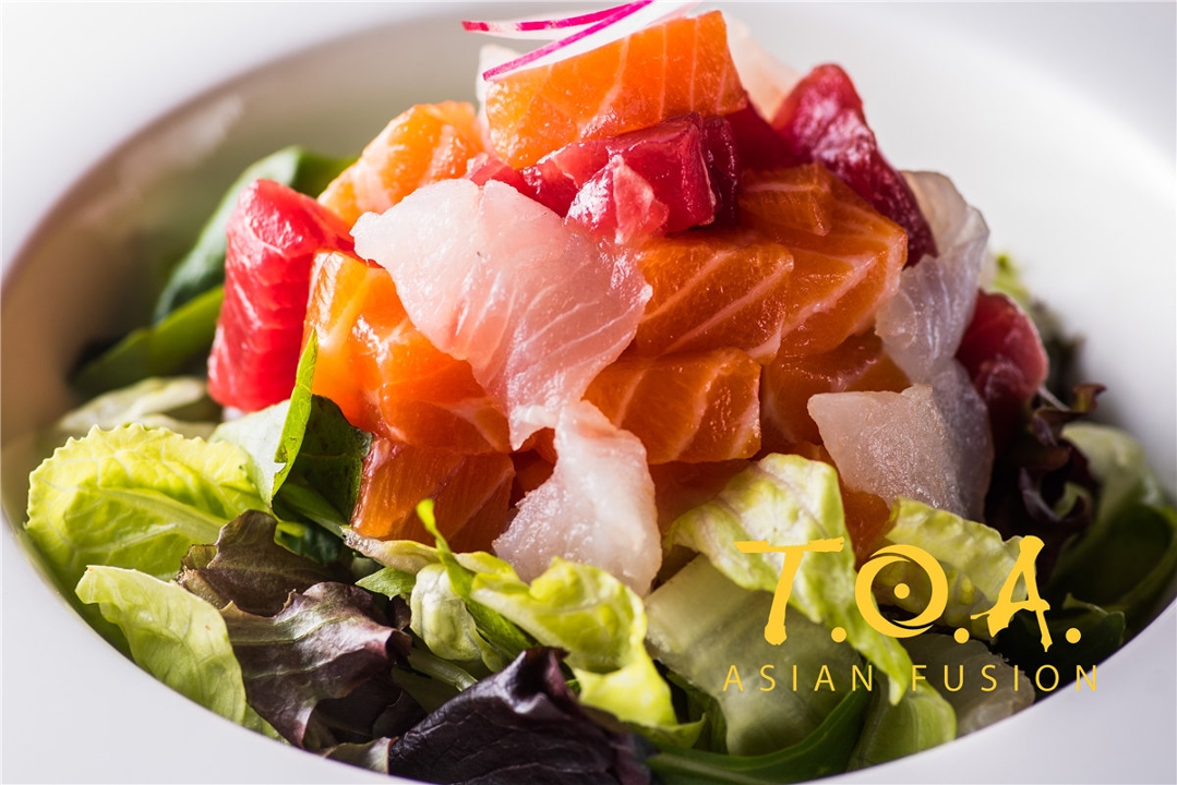 Order Sashimi Salad food online from Toa Asian Fusion store, Farmingdale on bringmethat.com