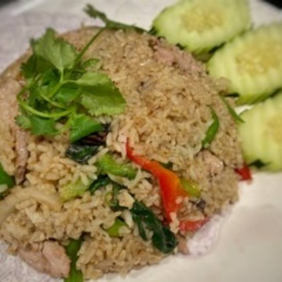 Order Green Curry Fried Rice  food online from Green Basil store, Calabasas on bringmethat.com