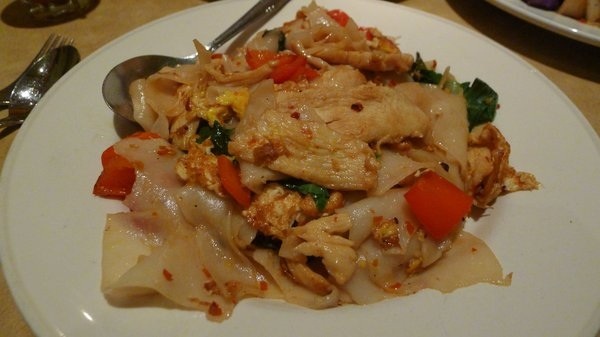 Order Kee Mow Noodle food online from Thai Touch Restaurant store, Glendale on bringmethat.com