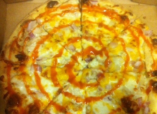 Order Buffalo Chicken Pizza food online from Papa Ray Pizza store, Daly City on bringmethat.com