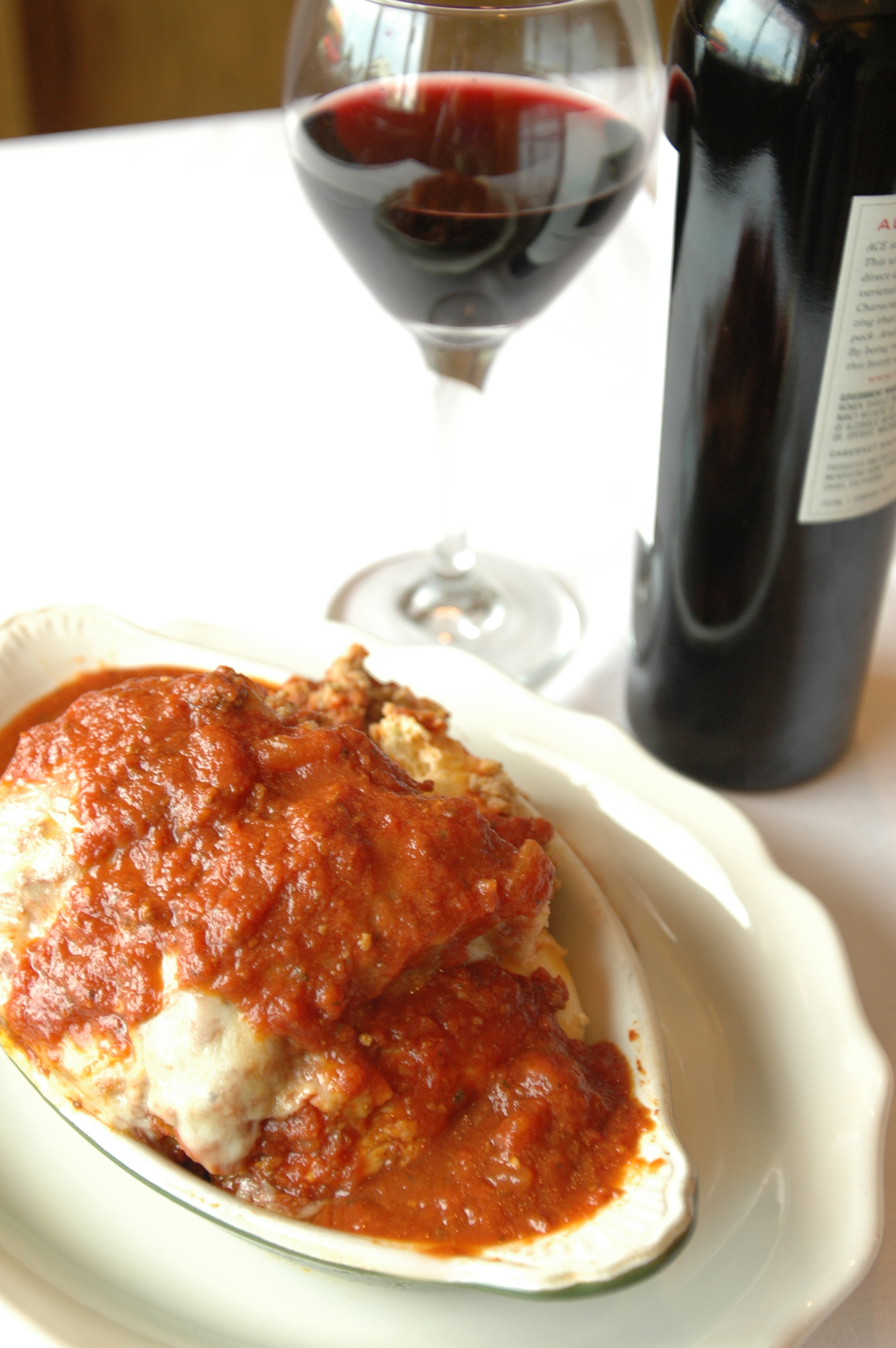 Order Homemade Sausage Lasagna food online from Fox's Restaurant And Pub store, Oak Lawn on bringmethat.com