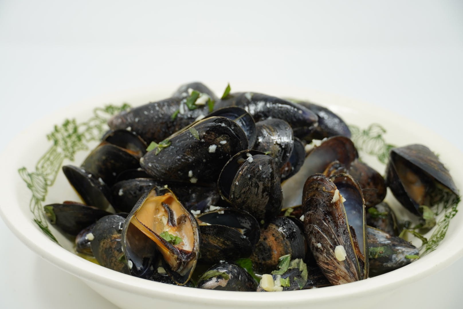 Order Mussels - 2 lb. food online from DeNunzio's Italian Restaurant - Latrobe store, Latrobe on bringmethat.com