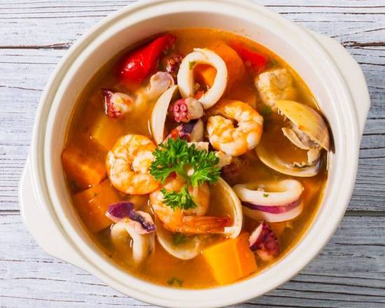 Order Mariscada  food online from Churrasqueria Jc store, Jersey City on bringmethat.com