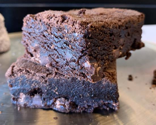 Order Homemade Triple Chocolate Brownie (no nuts) food online from Paradis Ice Cream Pch Highway store, Dana Point on bringmethat.com