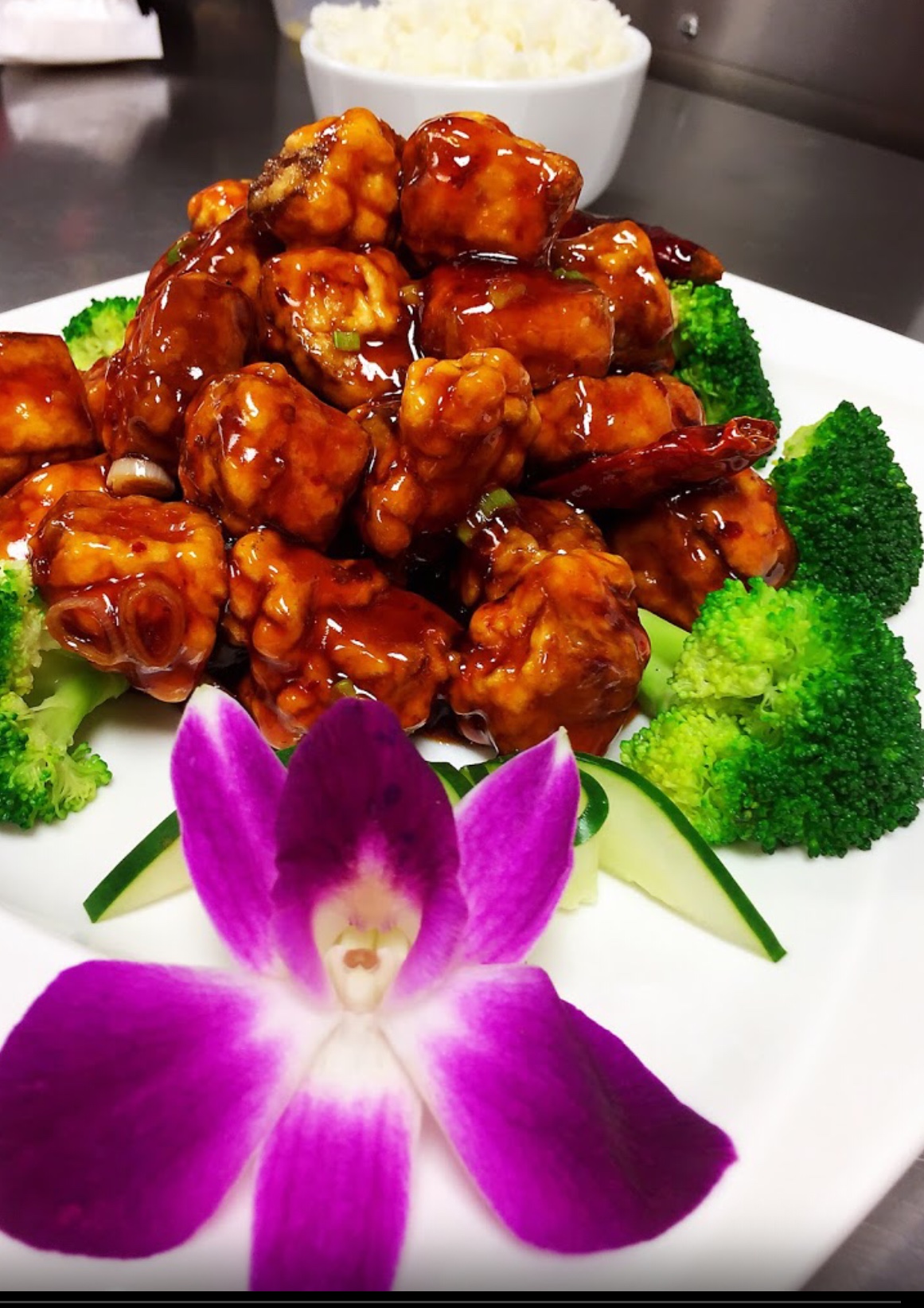 Order Monk's General Tso's Chicken (Vegetarian) 素左宗鸡 food online from Paul Chen Hong Kong Restaurant store, Baltimore on bringmethat.com