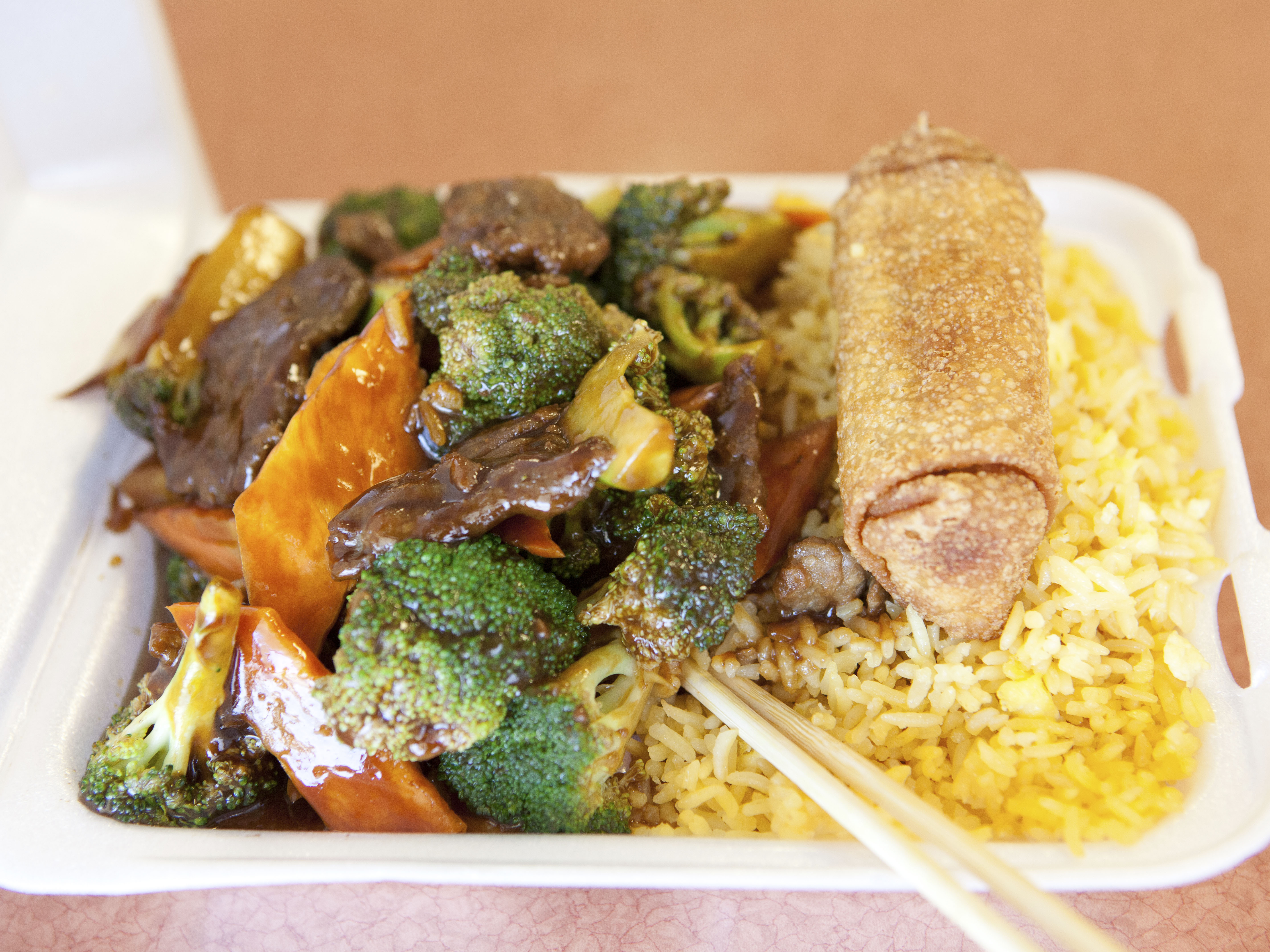 Order C3. Broccoli with Beef Combo Dinner food online from Hot Wok store, Tulsa on bringmethat.com