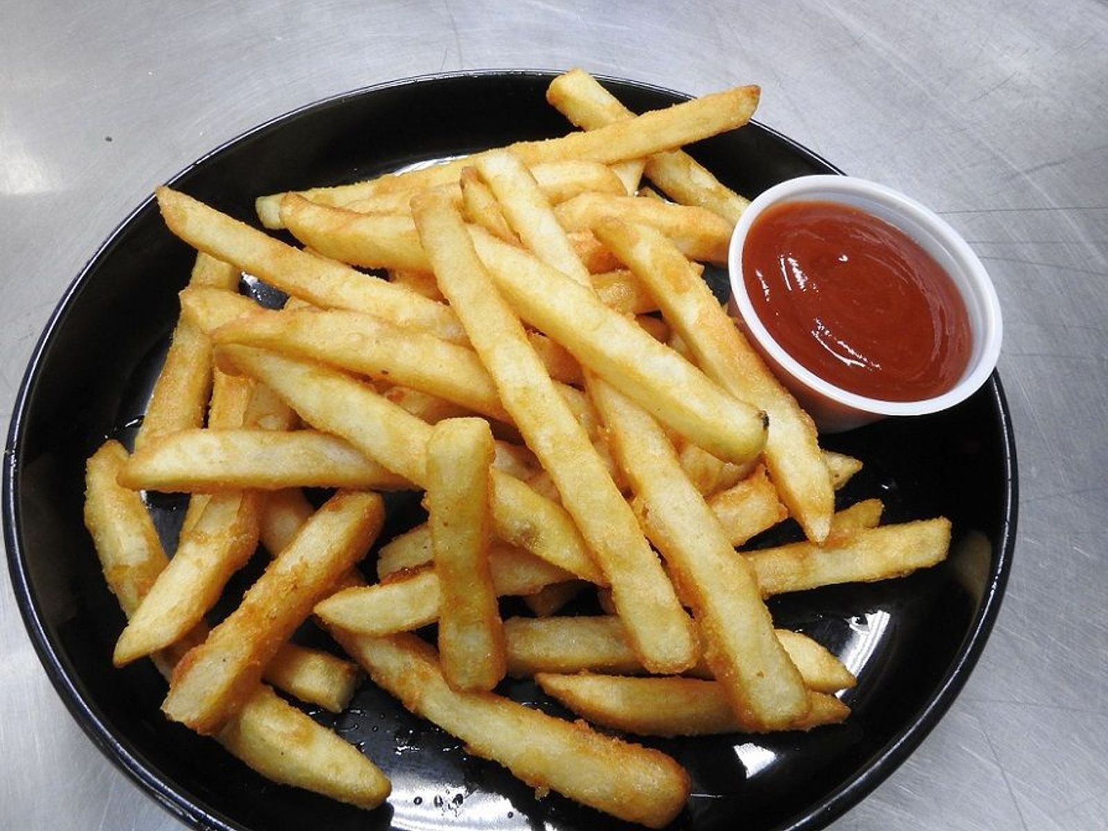 Order Fries food online from Clockwork Pizza store, Tempe on bringmethat.com