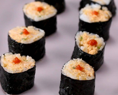Order 34. Spicy Tuna Roll Sushi food online from Yummy Japan store, Smithfield on bringmethat.com