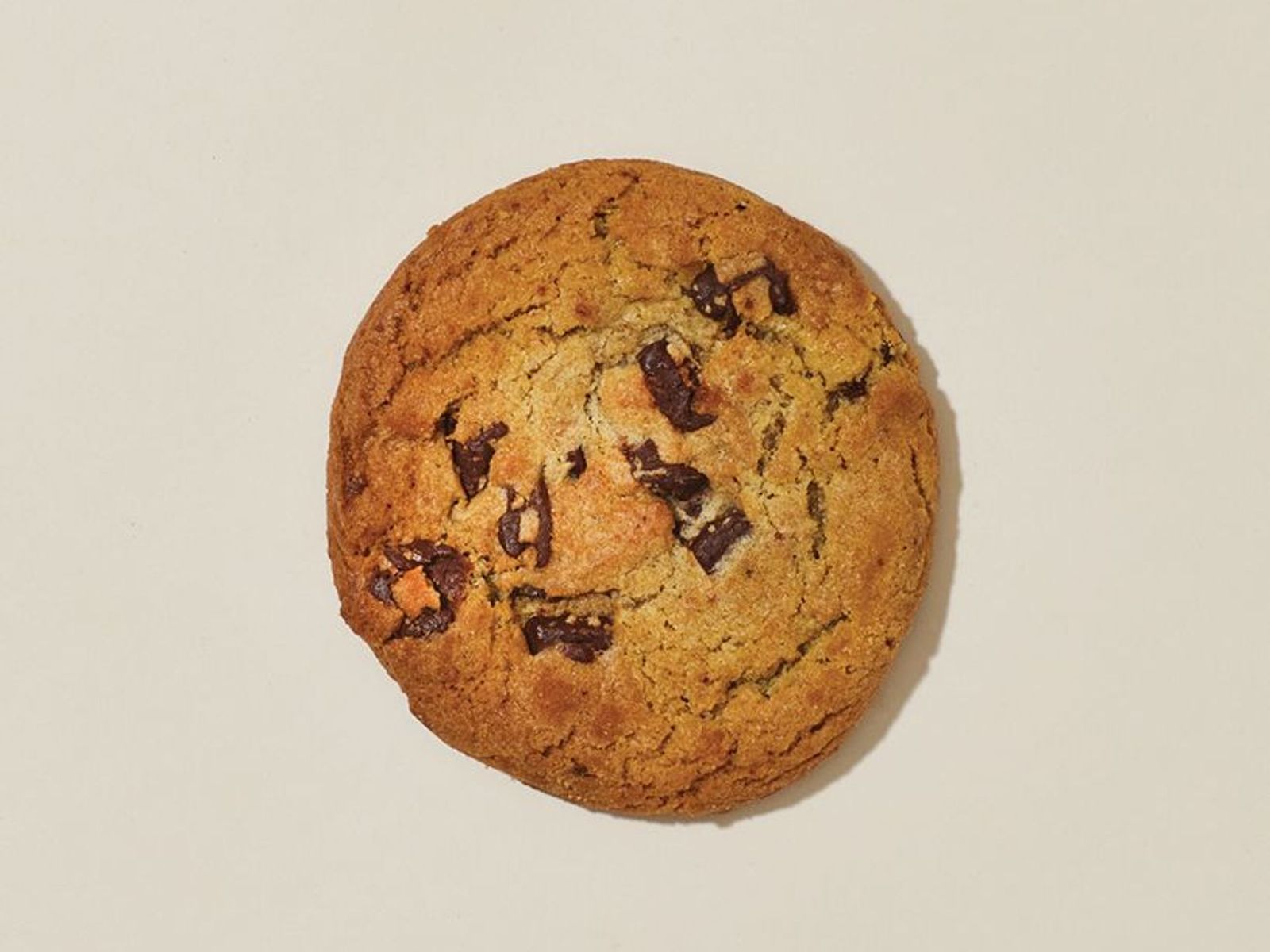 Order Chocolate Chunk Cookie food online from Pret A Manger store, New York on bringmethat.com