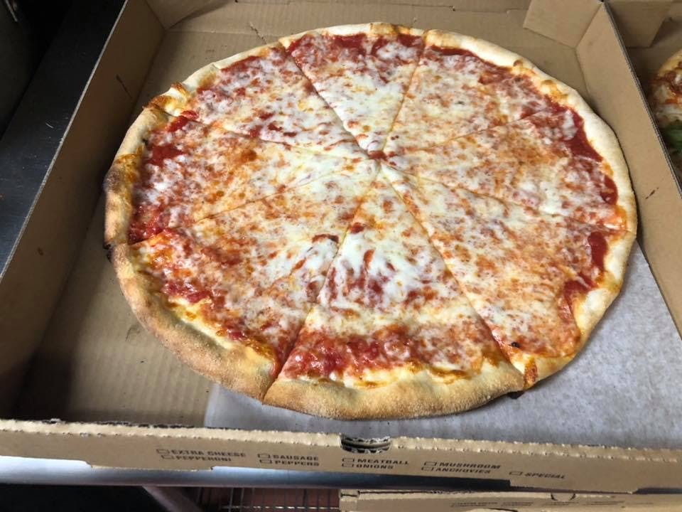 Order Traditional Thin Crust Cheese Pizza - Small 12'' food online from Luigi's Pizzarama store, Levittown on bringmethat.com