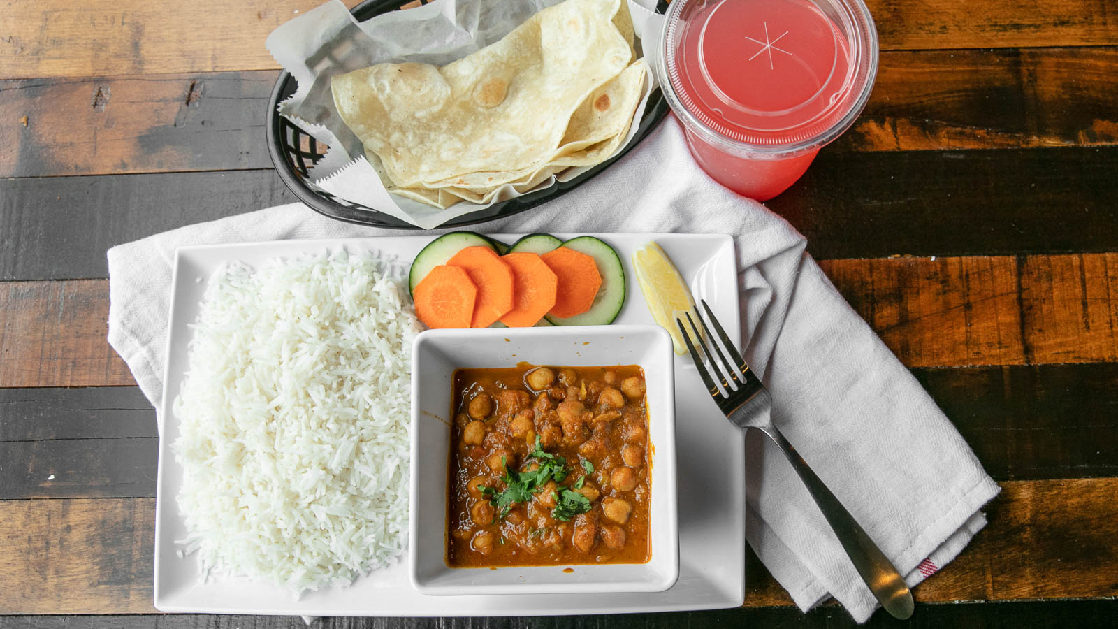 Order Chana Masala Bowl food online from The Momo World store, Chicago on bringmethat.com