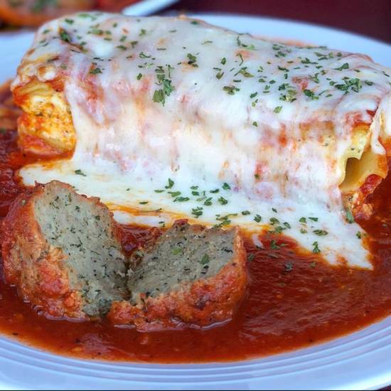 Order Homemade Lasagna food online from Amore Taste Of Chicago store, Henderson on bringmethat.com