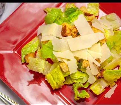 Order Caesar Salad food online from Gianni's Pizza store, Oceanside on bringmethat.com