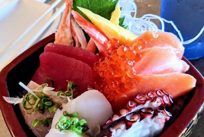 Order Chirashi  food online from Sushi Yukiya store, Oceanside on bringmethat.com