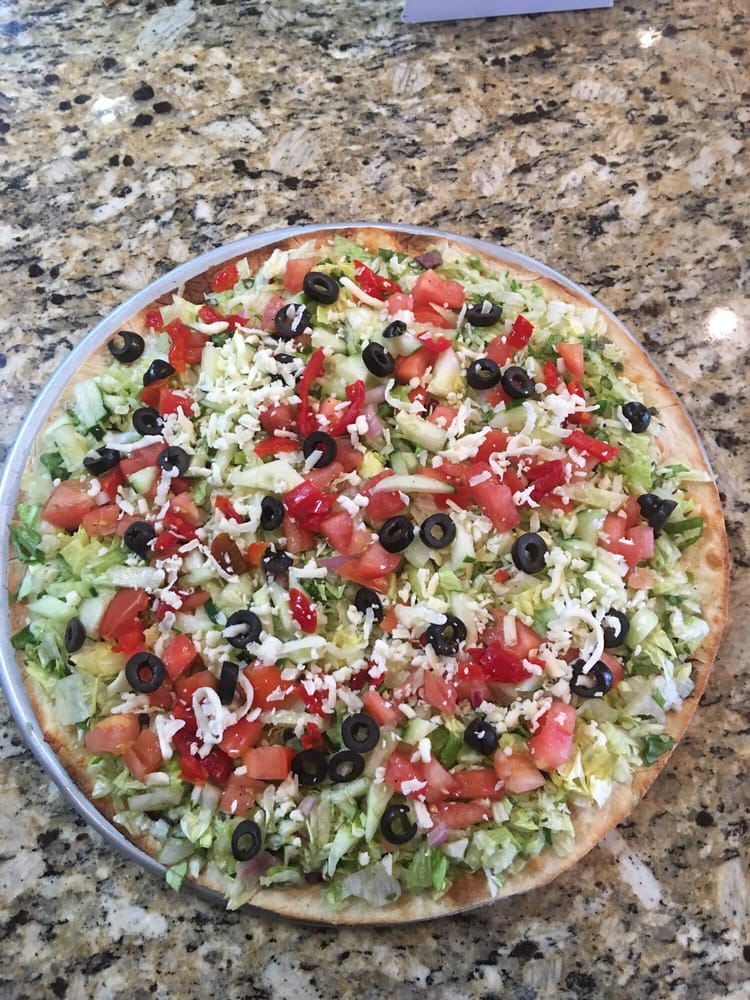 Order Salad Pizza food online from Toskana Pizzeria Restaurant store, Roslyn Heights on bringmethat.com