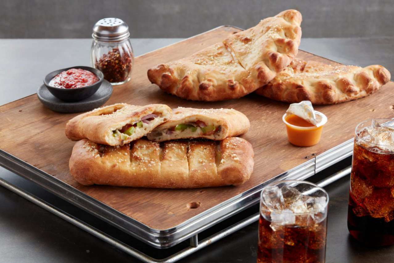 Order Sicilian Stromboli & Calzone food online from Romeo Pizza store, Stow on bringmethat.com