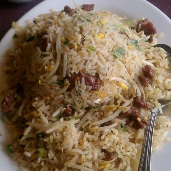 Order Beef Fried Rice food online from Kong's Kitchen store, Atlanta on bringmethat.com