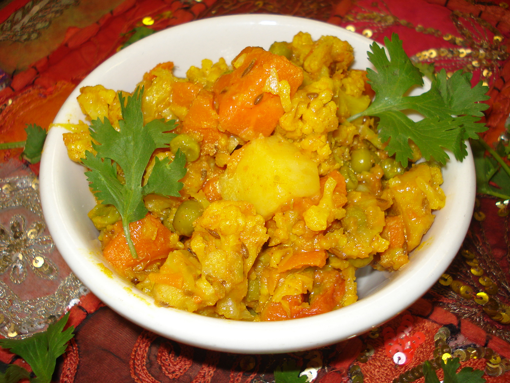 Order Mixed Vegetable Sabzi food online from Flavor of India store, Studio City on bringmethat.com