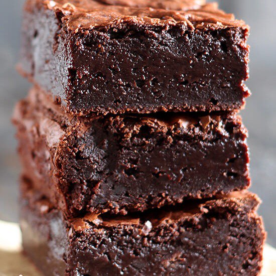 Order Home-style Fudge Brownies food online from Gnarly Eats store, Brooklyn on bringmethat.com