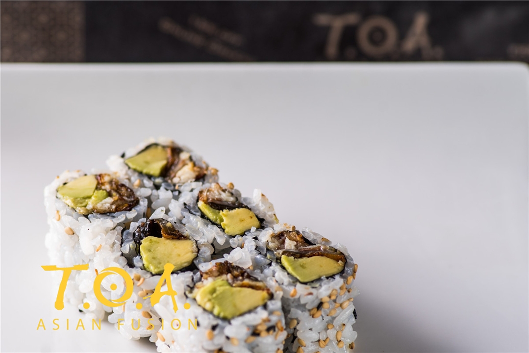 Order Eel Avocado Roll food online from Toa Asian Fusion store, Farmingdale on bringmethat.com