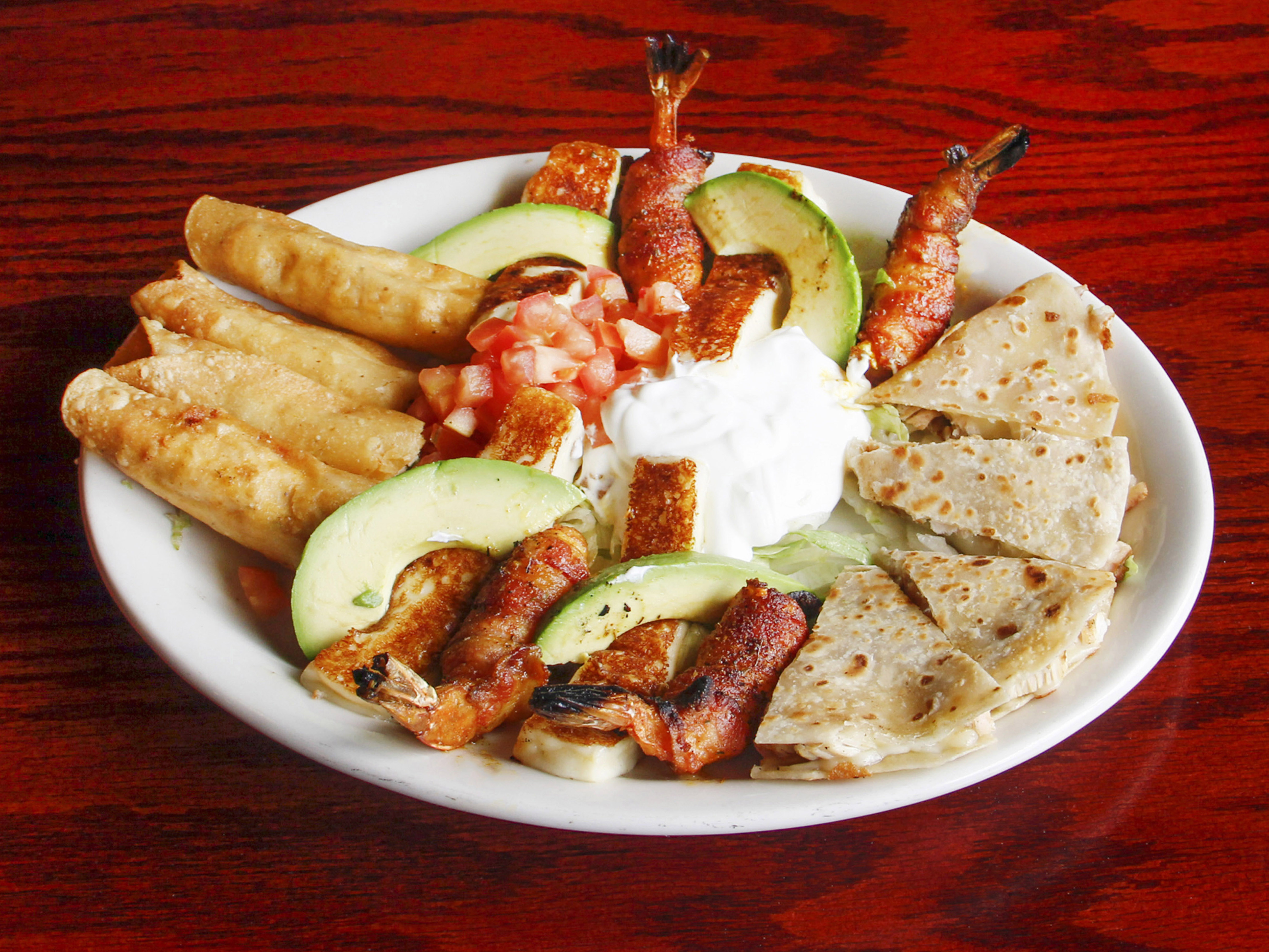 Order Botana Mixta food online from Cilantro's Mexican Grill store, Spring on bringmethat.com