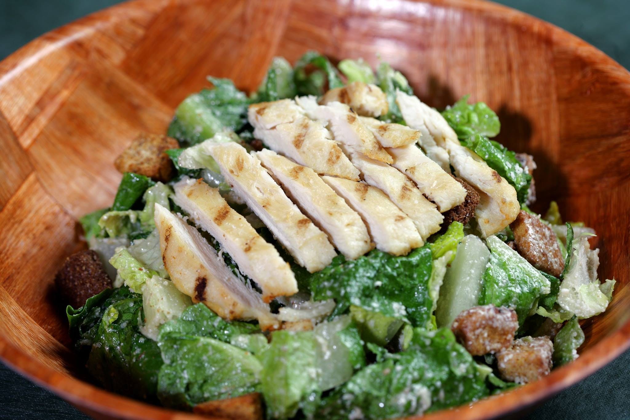 Order Caesar Salad - Salad food online from Numero Uno Pizza (Mid-Wilshire) store, Los Angeles on bringmethat.com
