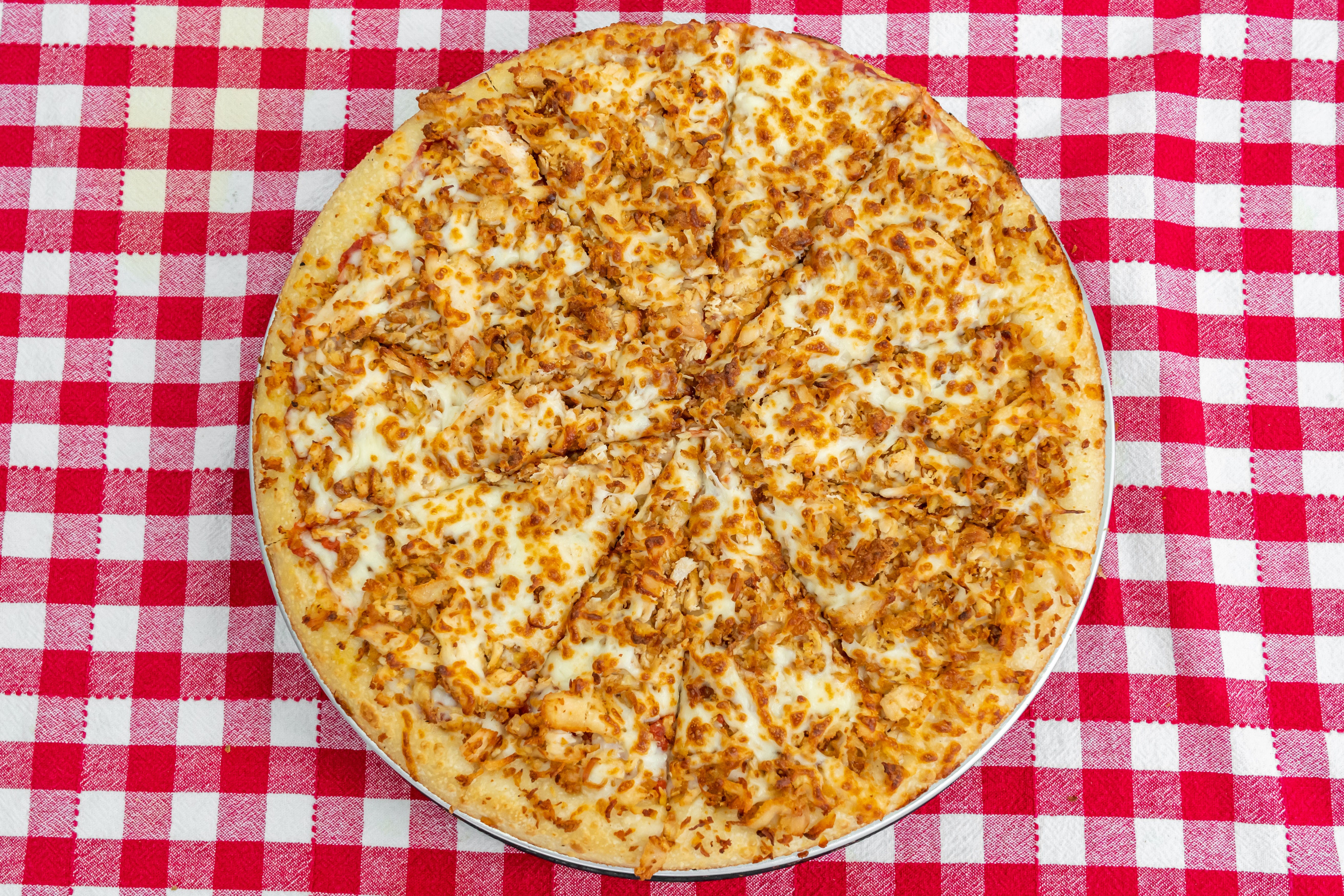Order Chicken Ranch Pizza - Large 14" food online from Golden Edge Pizza store, Dearborn Heights on bringmethat.com