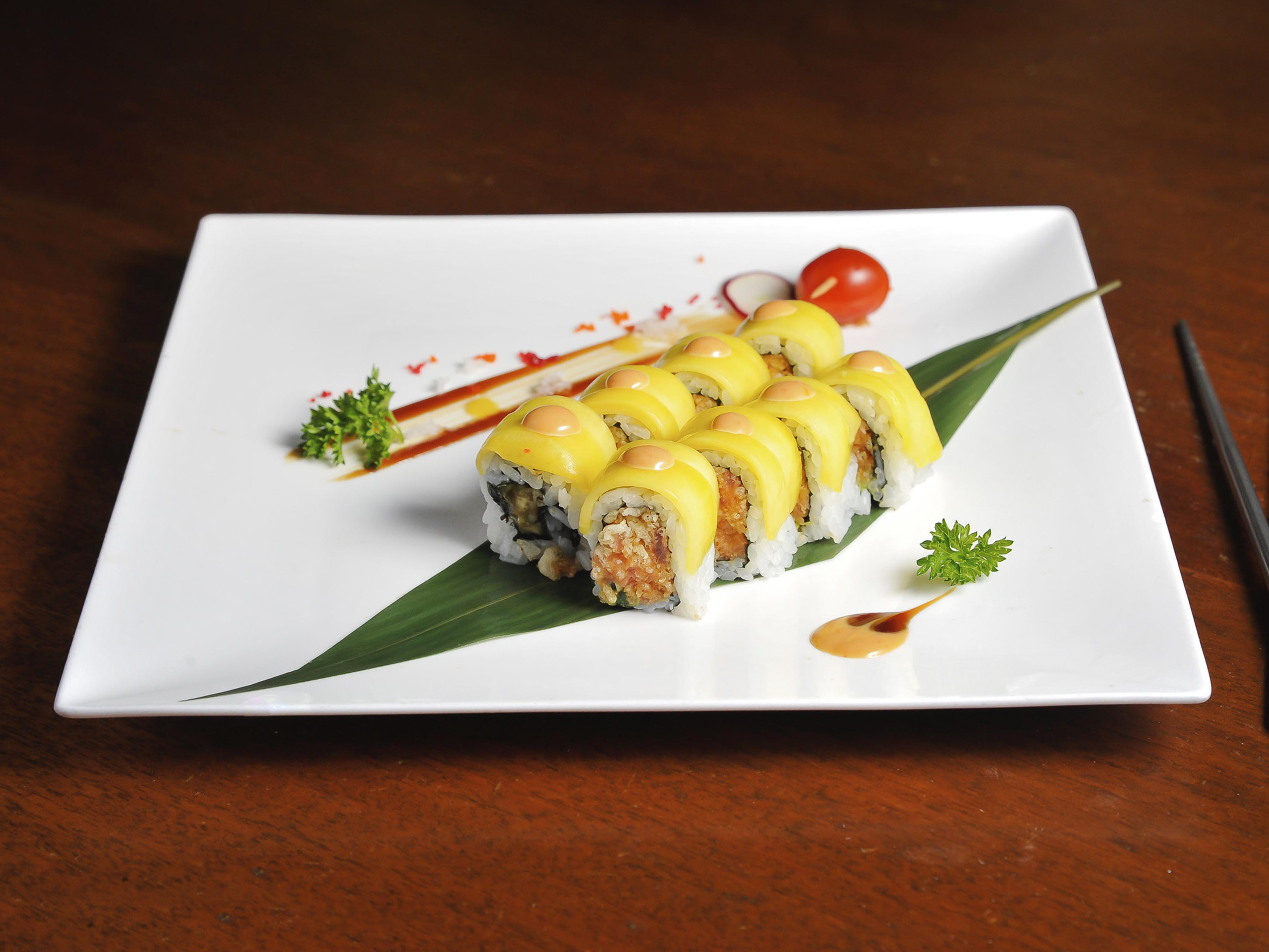 Order Golden Tuna Roll food online from Volcano Asian Bistro store, Alpharetta on bringmethat.com