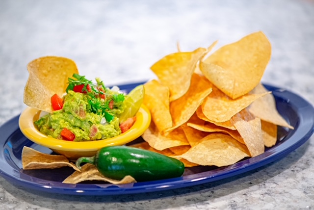 Order Chips con Guacamole food online from 502 Antojitos Lilburn store, Lilburn on bringmethat.com