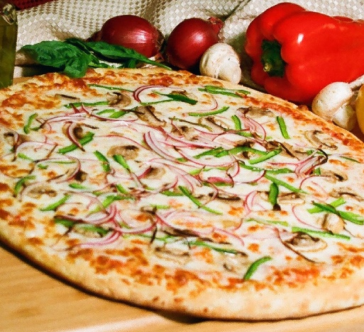Order Vegetarian Pizza food online from Roma Pizza store, Bear on bringmethat.com