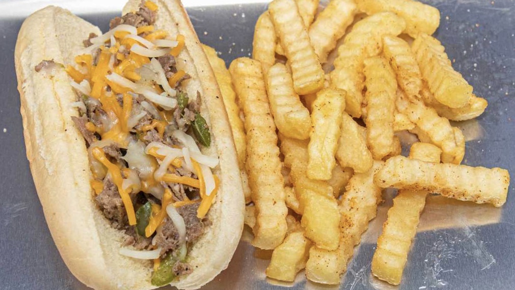 Order Texas Cheese Steak Basket food online from The Pink Company store, DeSoto on bringmethat.com