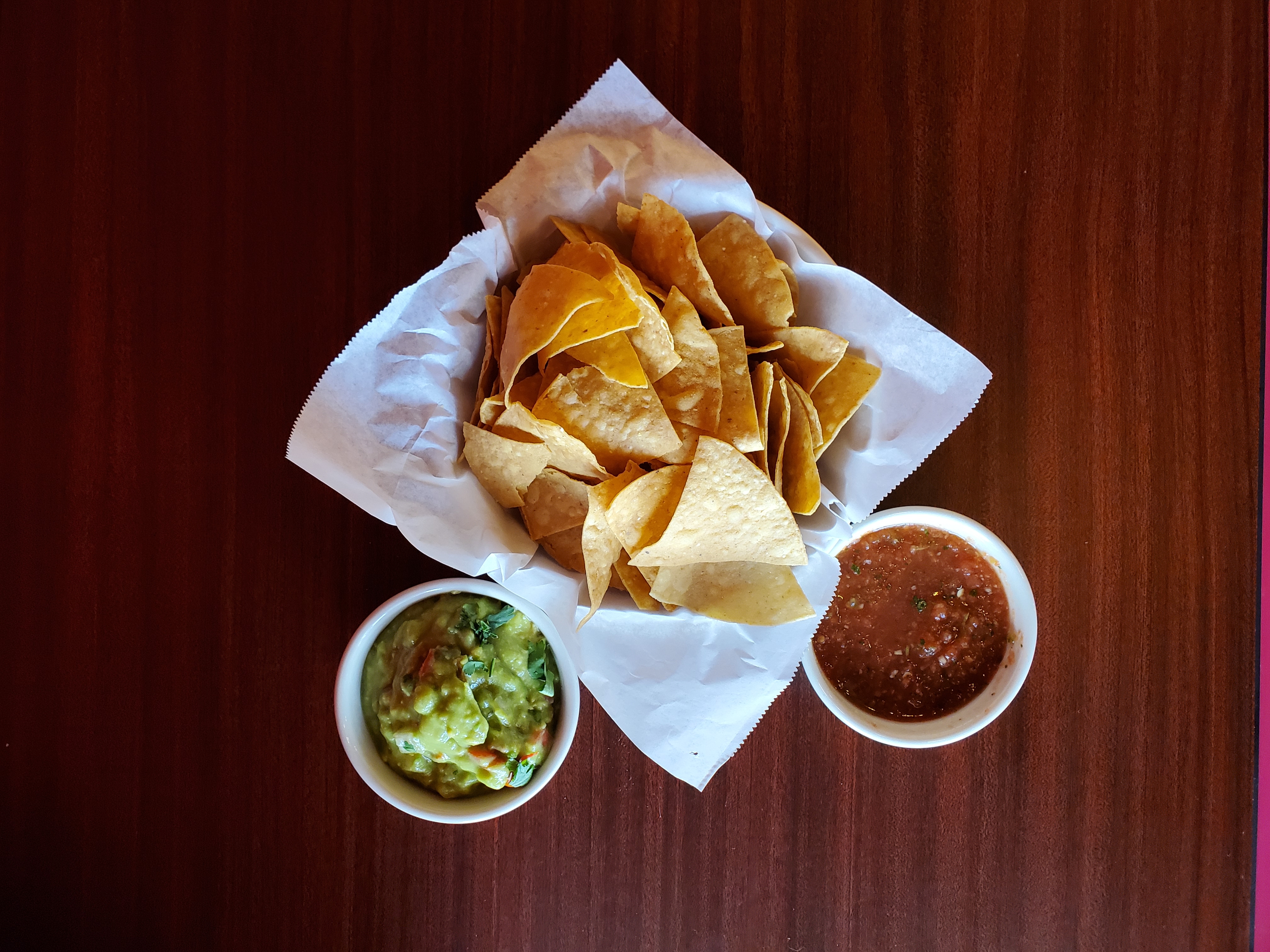Order Guacamole, Chips & Salsa food online from Mi Corazon Mexican Restaurant store, Spanish Fork on bringmethat.com