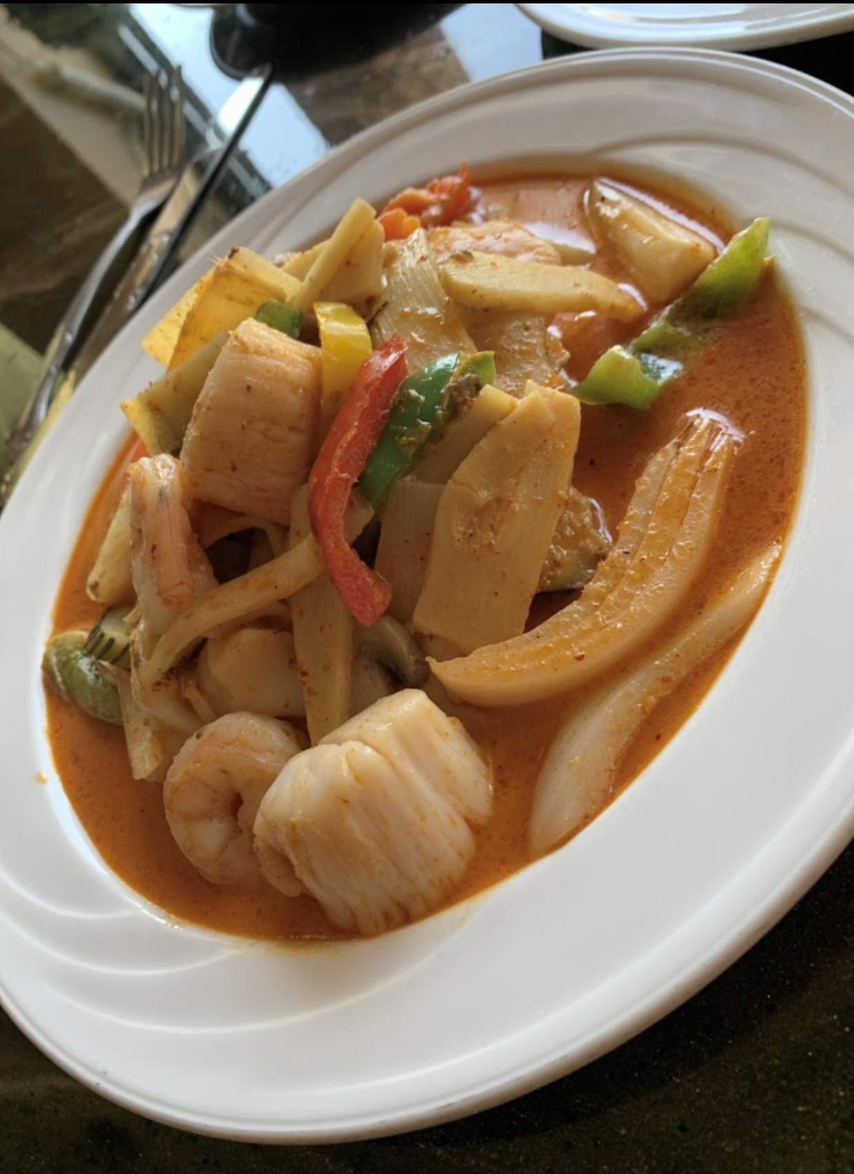 Order Red Curry food online from Spicy Thai Kitchen store, Richmond on bringmethat.com