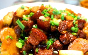 Order Potato Braised Pork Belly 土豆凜焖红烧肉  food online from Fine China store, Lansing on bringmethat.com