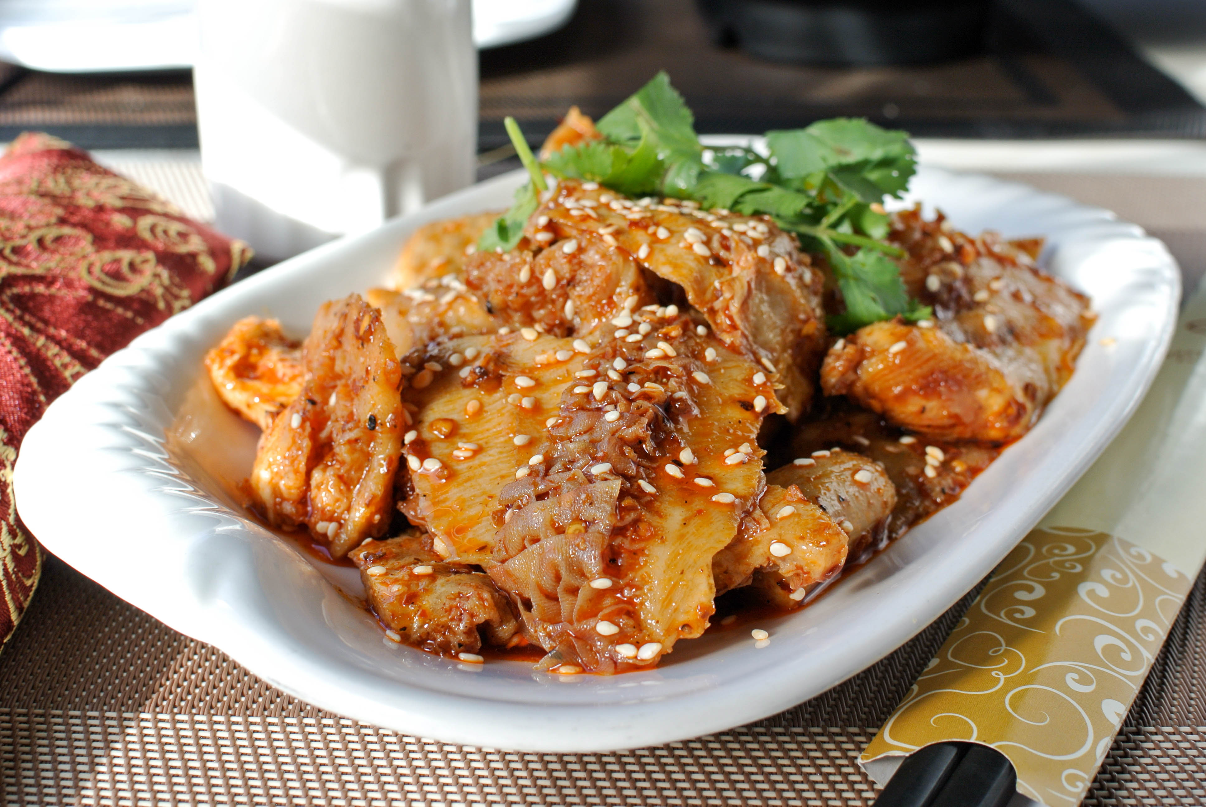Order Spicy Beef Tripe 麻辣牛肚 food online from Fey Restaurant store, Menlo Park on bringmethat.com