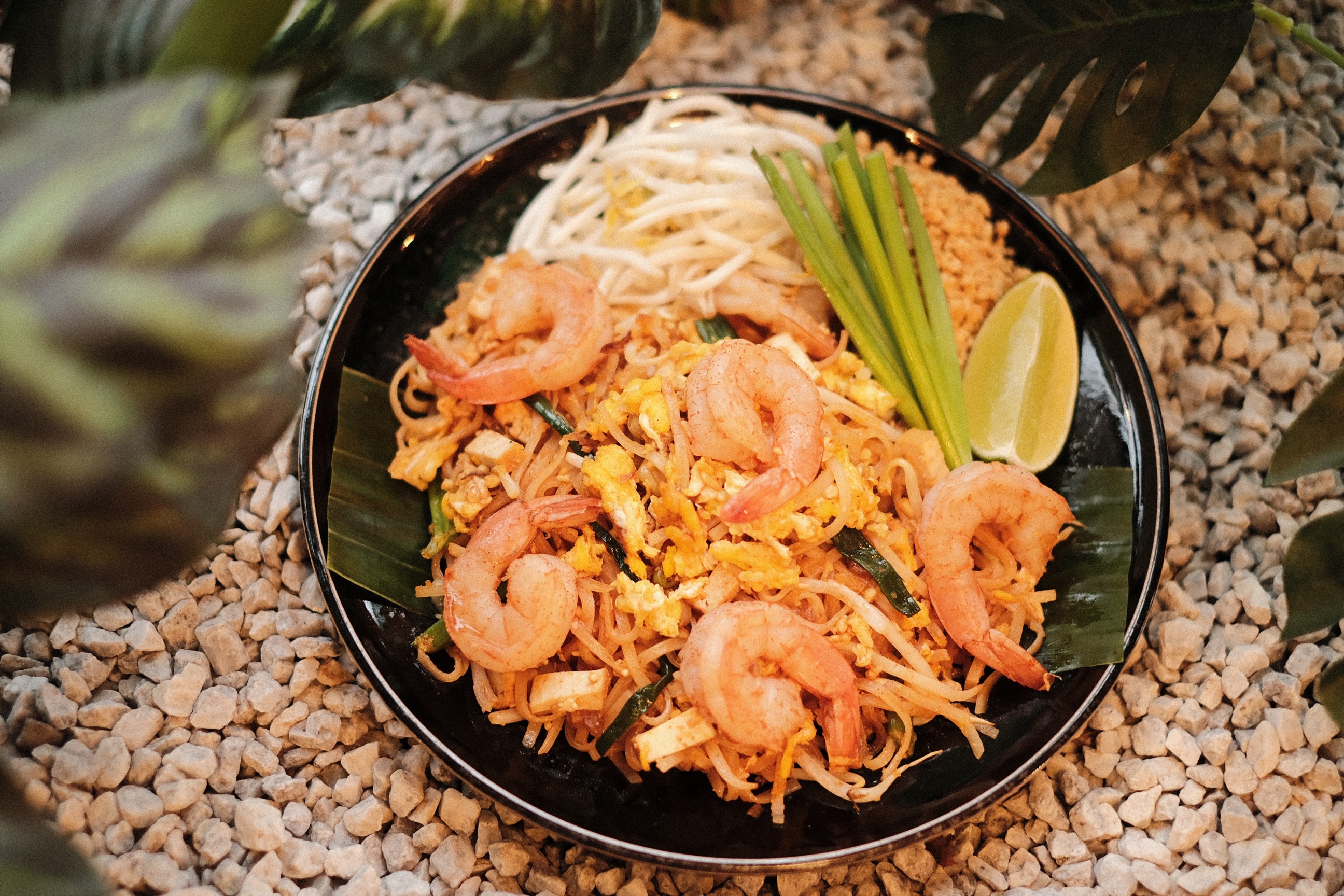 Order Pad Thai Noodle food online from Spicy shallot store, Elmhurst on bringmethat.com