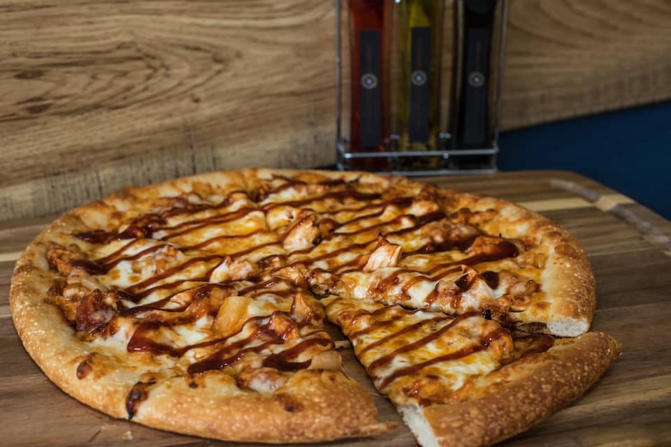 Order BBQ Chicken Pizza - Small 12'' food online from Uncle Joe's Pizza & Restaurant store, Warminster on bringmethat.com