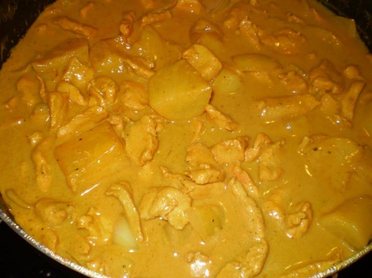 Order Yellow Curry food online from Thai-U-Up store, Seattle on bringmethat.com