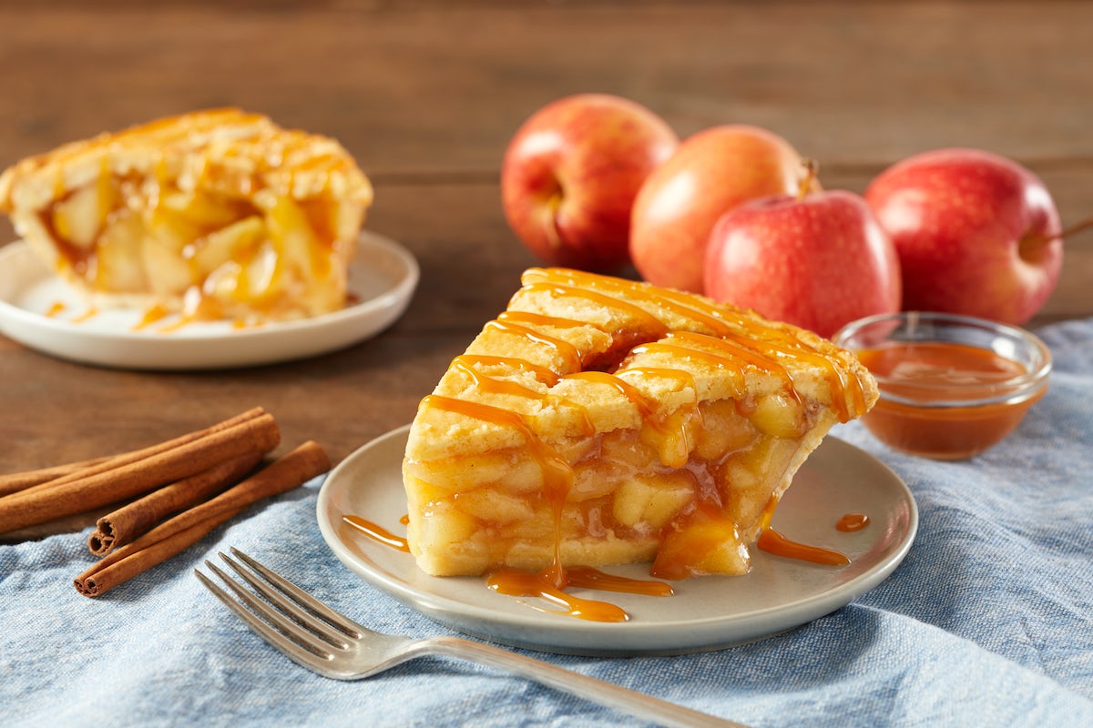 Order Double-Crust Apple Pie food online from Bob Evans store, Toledo on bringmethat.com