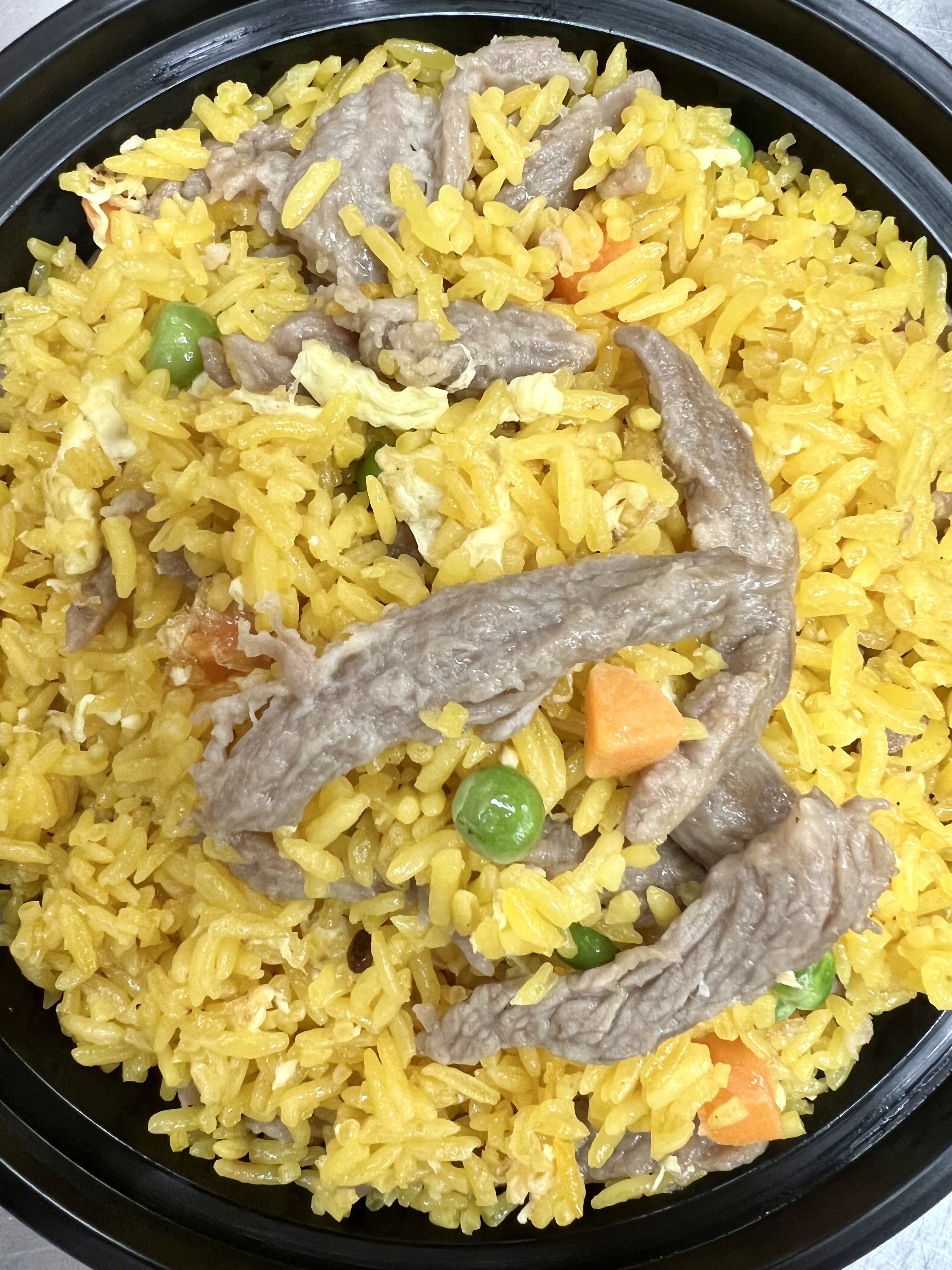 Order Beef Fried Rice food online from Montclair Chinese Cuisine store, Dumfries on bringmethat.com