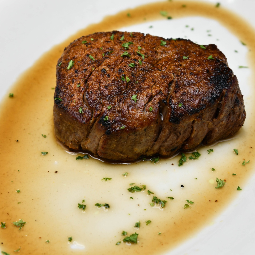 Order 8 oz. Center-Cut Filet Mignon food online from Morton The Steakhouse store, Chicago on bringmethat.com