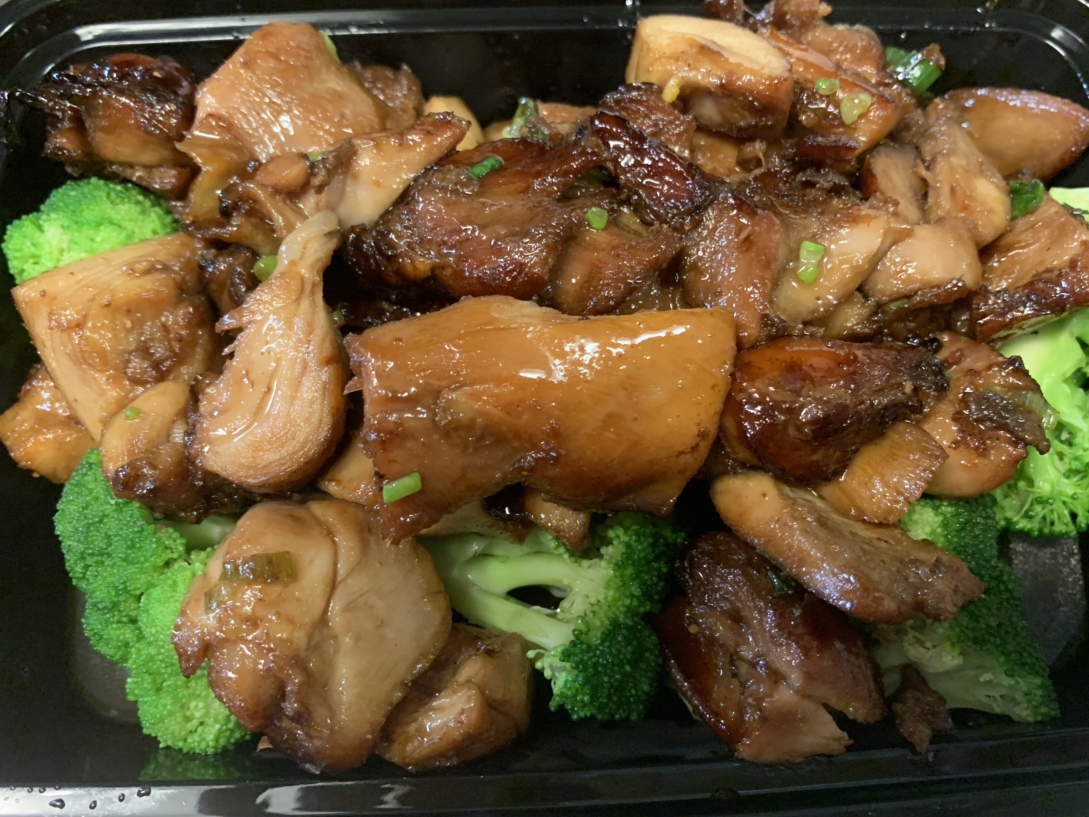 Order H16. Bourbon Chicken food online from Tsing Tao Chinese Cuisine store, Mesa on bringmethat.com