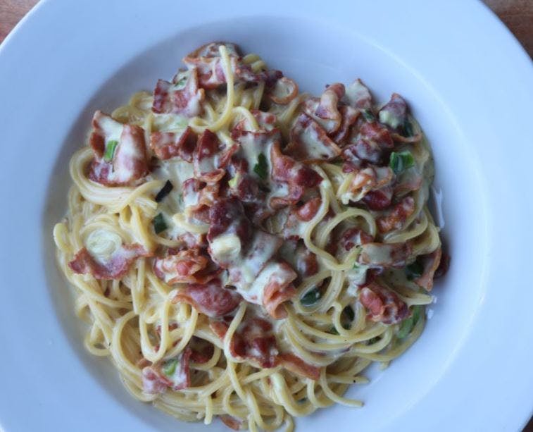 Order Spaghetti Carbonara - Pasta food online from Pasta Roma store, Los Angeles on bringmethat.com