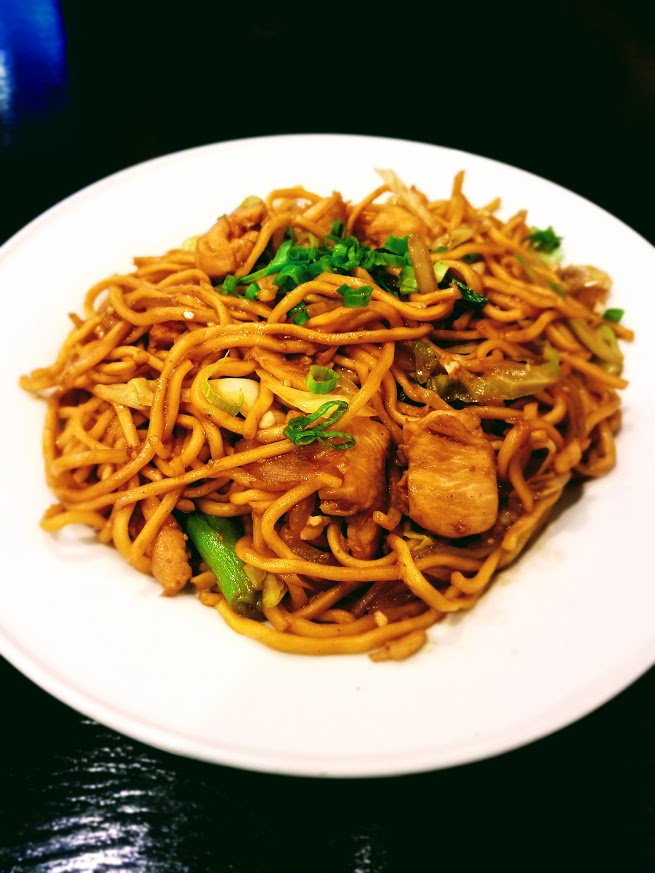 Order Lo Mein Fried Noodle food online from Noodlemii store, Diamond Bar on bringmethat.com