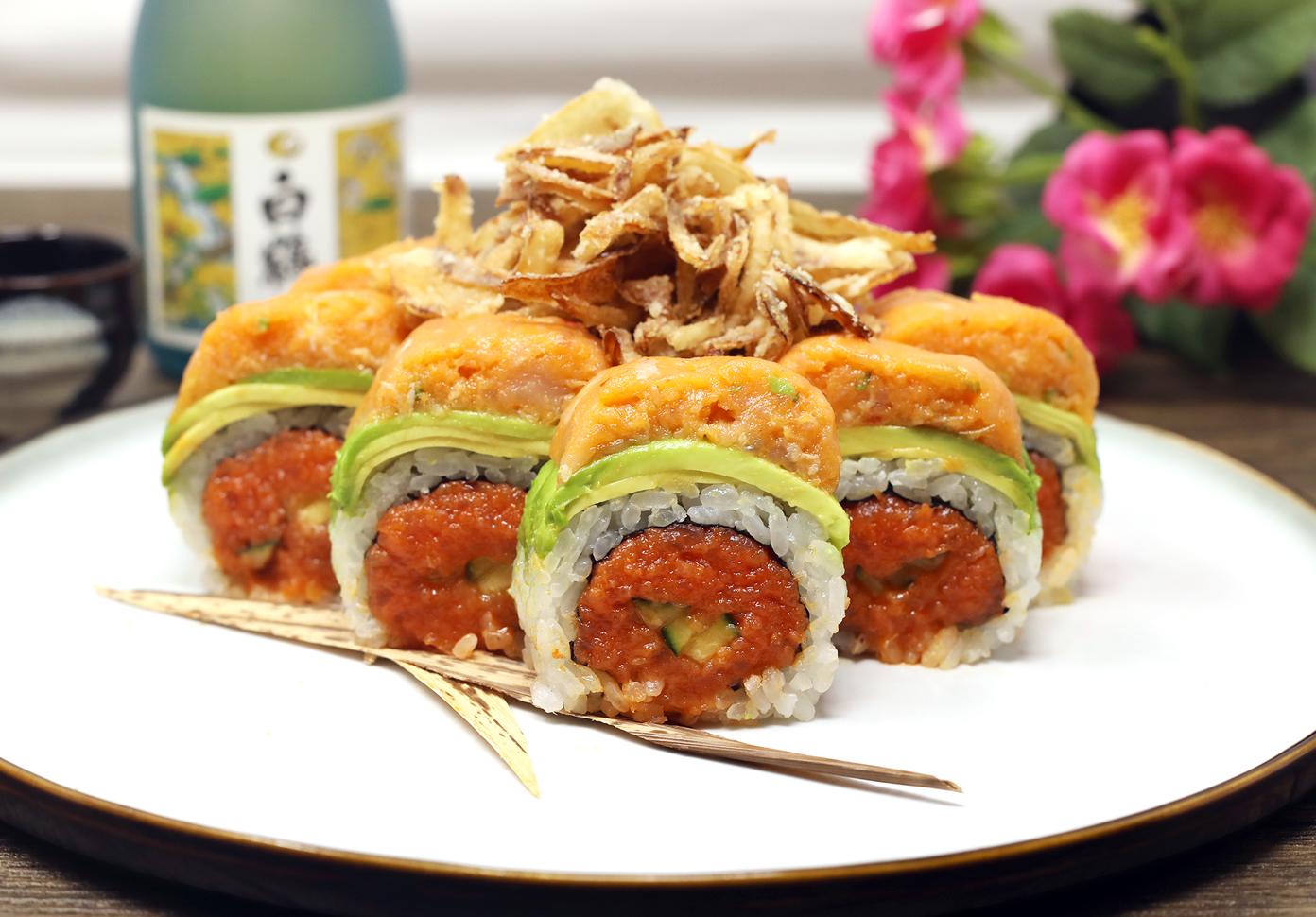 Order CGV Roll food online from California Rock'n Sushi store, Los Angeles on bringmethat.com