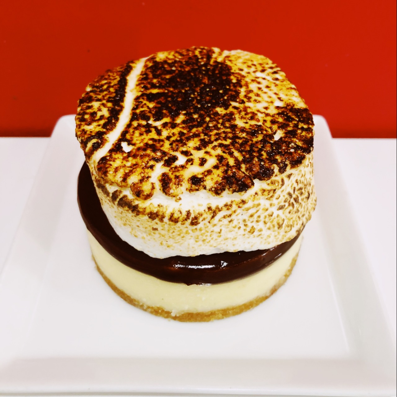 Order Gluten Free S’mores Cheesecake w/Homemade Marshmallow food online from Sinners & Saints Desserts store, Venice on bringmethat.com