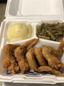 Order Kickin' Chicken Wing Meal food online from Charlie D's Seafood & Chicken store, Kansas City on bringmethat.com